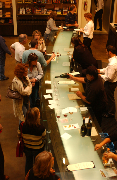 Enjoy the chance to sip some of Sonoma's best wines. Enjoy the chance to sip some of Sonoma's best wines.