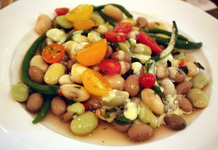 Beans never had so much flavor as in this salad. Beans never had so much flavor as in this salad.