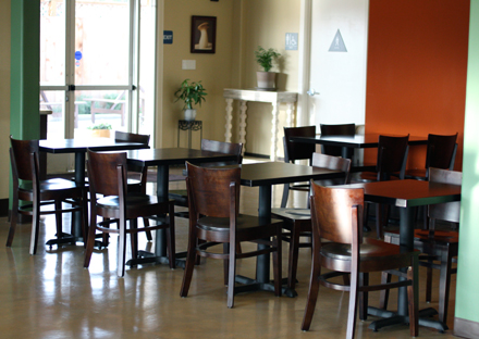 The simple, yet warm dining room. The simple, yet warm dining room.