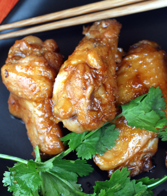 Asian-style chicken wings from a talented Basque chef.