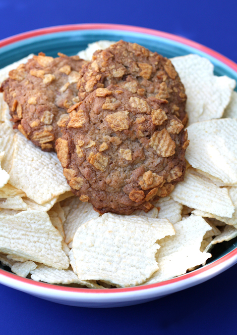 Yup, there are potato chips in these cookies. Plenty of them, too.