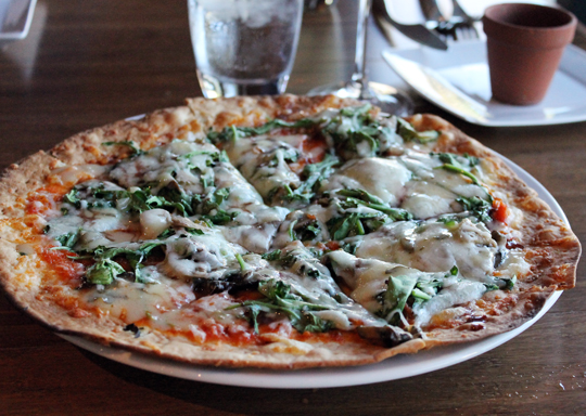 Mushroom pizza.