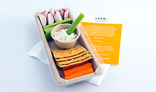 How's this for a surprisingly fresh-looking inflight meal? (Photo courtesy of LYFE Kitchen.)