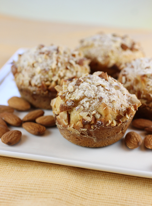 A breakfast pastry adorned with almonds that's not too sweet. (Photo by Carolyn Jung)
