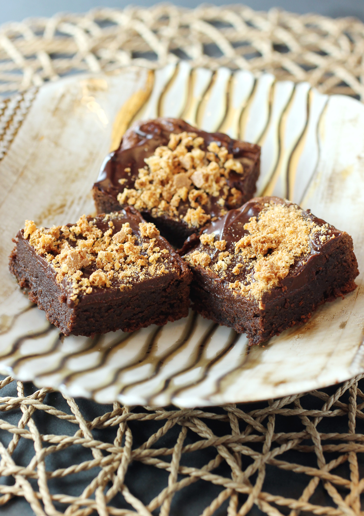 A sophisticated brownie with the intense taste of almonds.