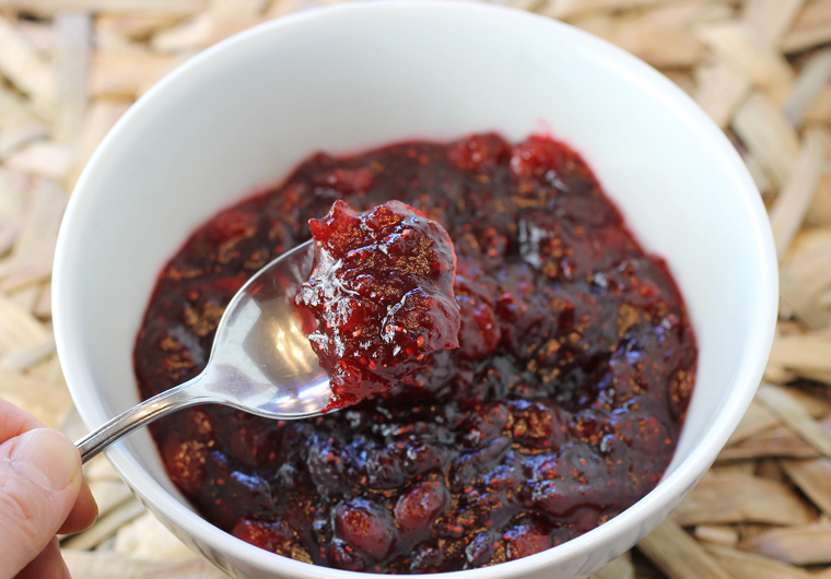 The delicious cranberry jam.
