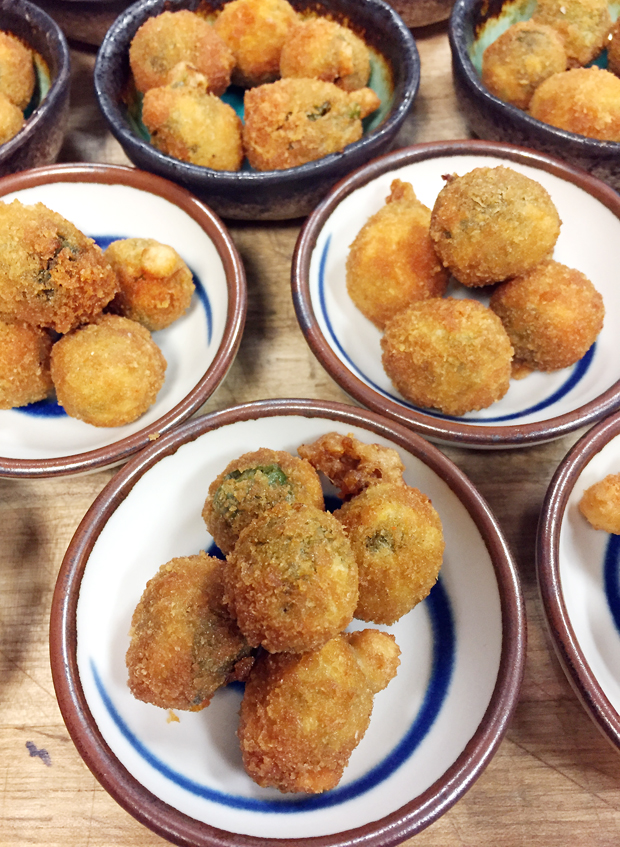 How about some fried olives to nibble on pre-dinner, too?