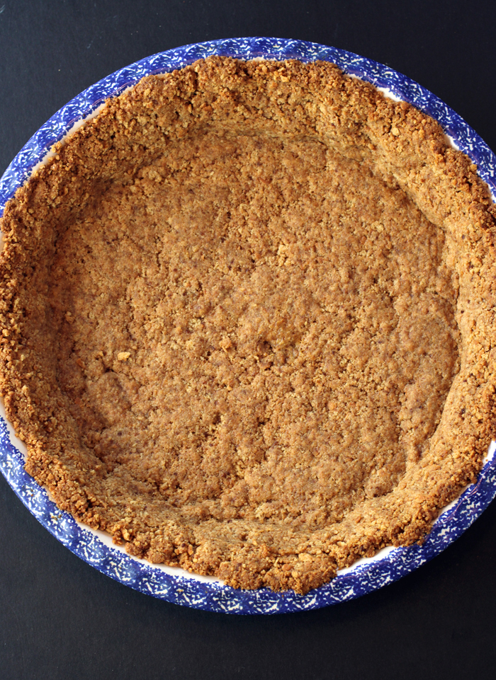 The baked graham cracker crust. Note how uniform the sides are, and how sturdy it all looks.
