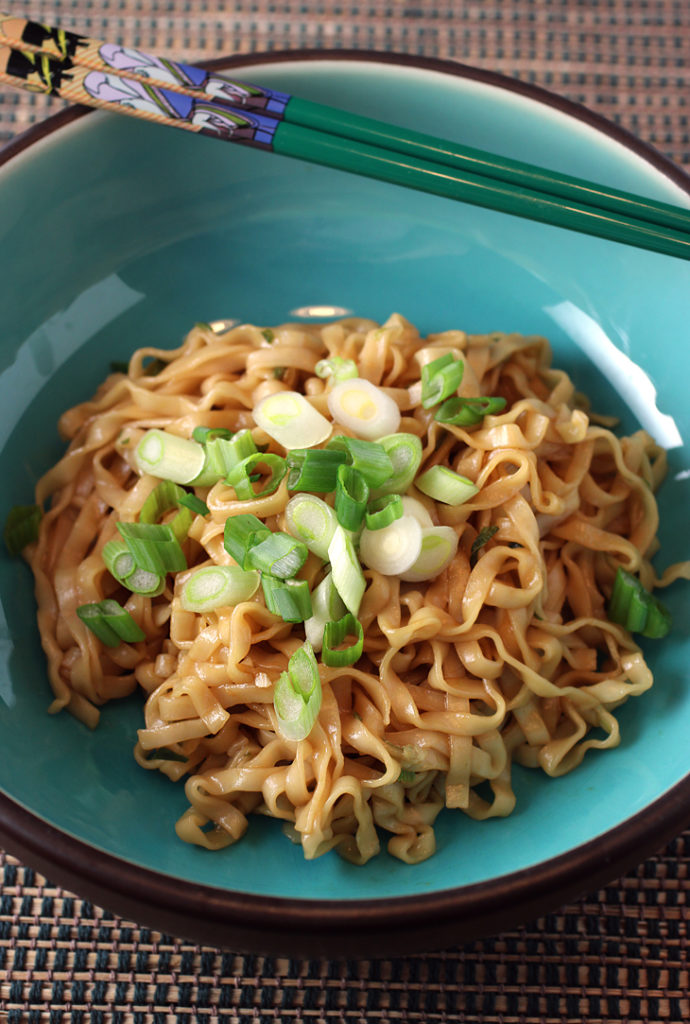 Momofuku instant noodles that cook in 4 minutes, which I garnished with fresh green onions.