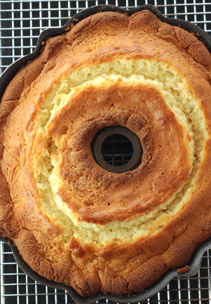 Happier Than A Pig In Mud: Cold Oven Pound Cake