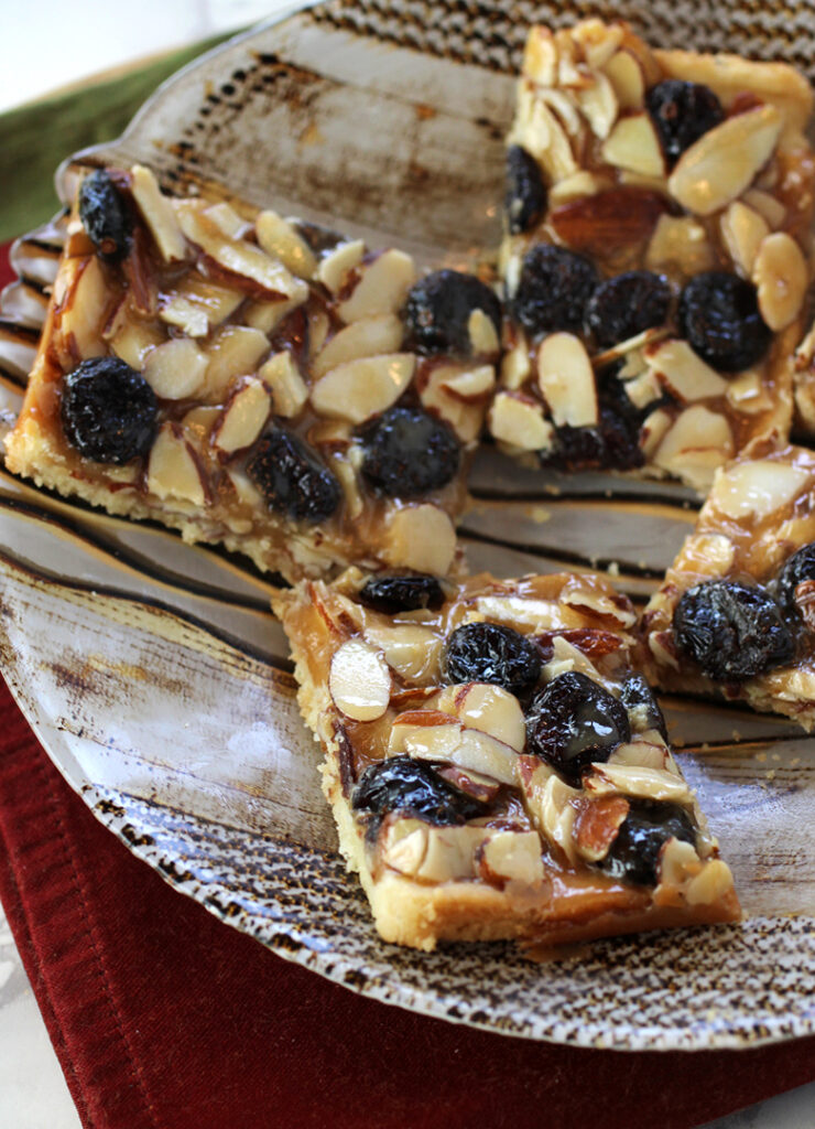 Get your cranberry fix with these sweet florentine bar cookies.