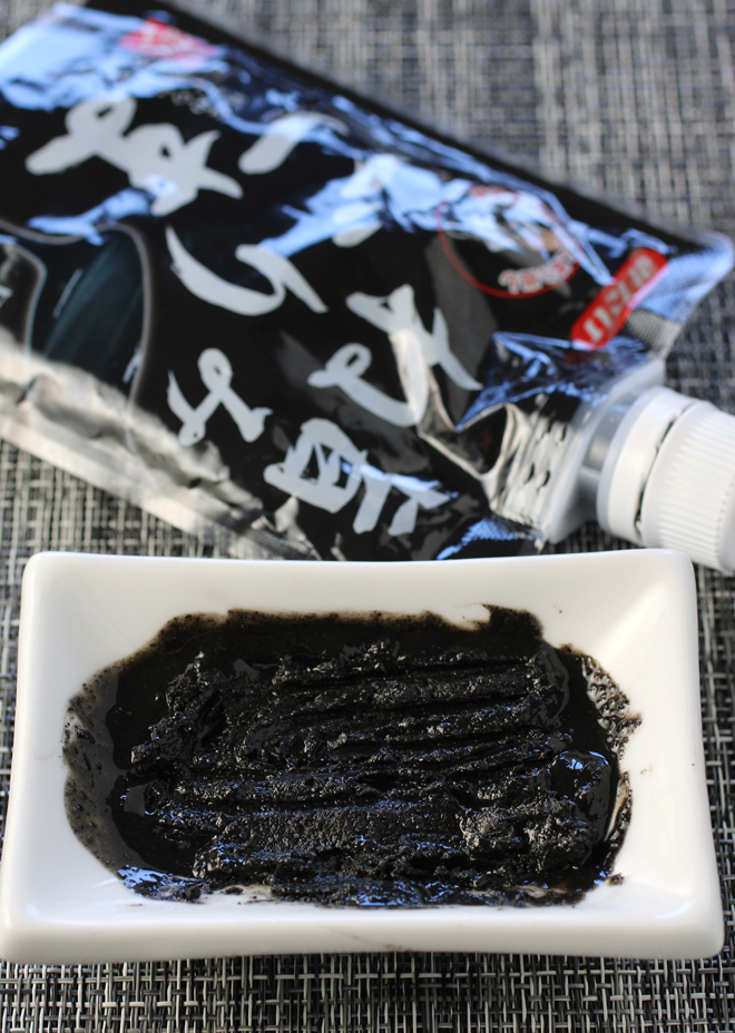 Black sesame paste.