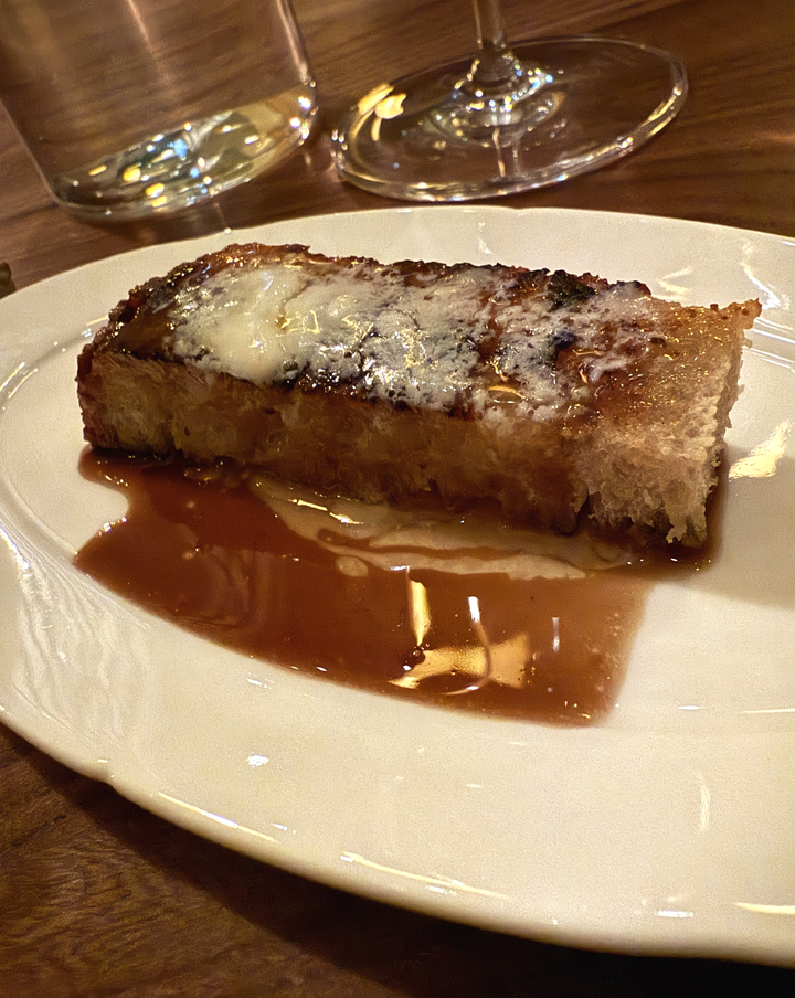 Delectable pain au jus.