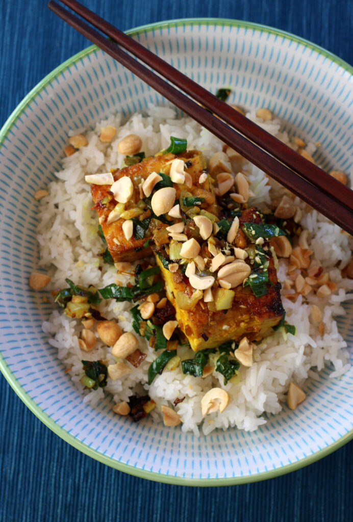 The simple joy of lemongrass tofu over fluffy rice.