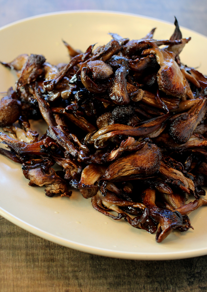 The resulting roasted mushrooms.