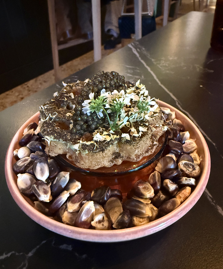 The supplemental caviar bunuelo.
